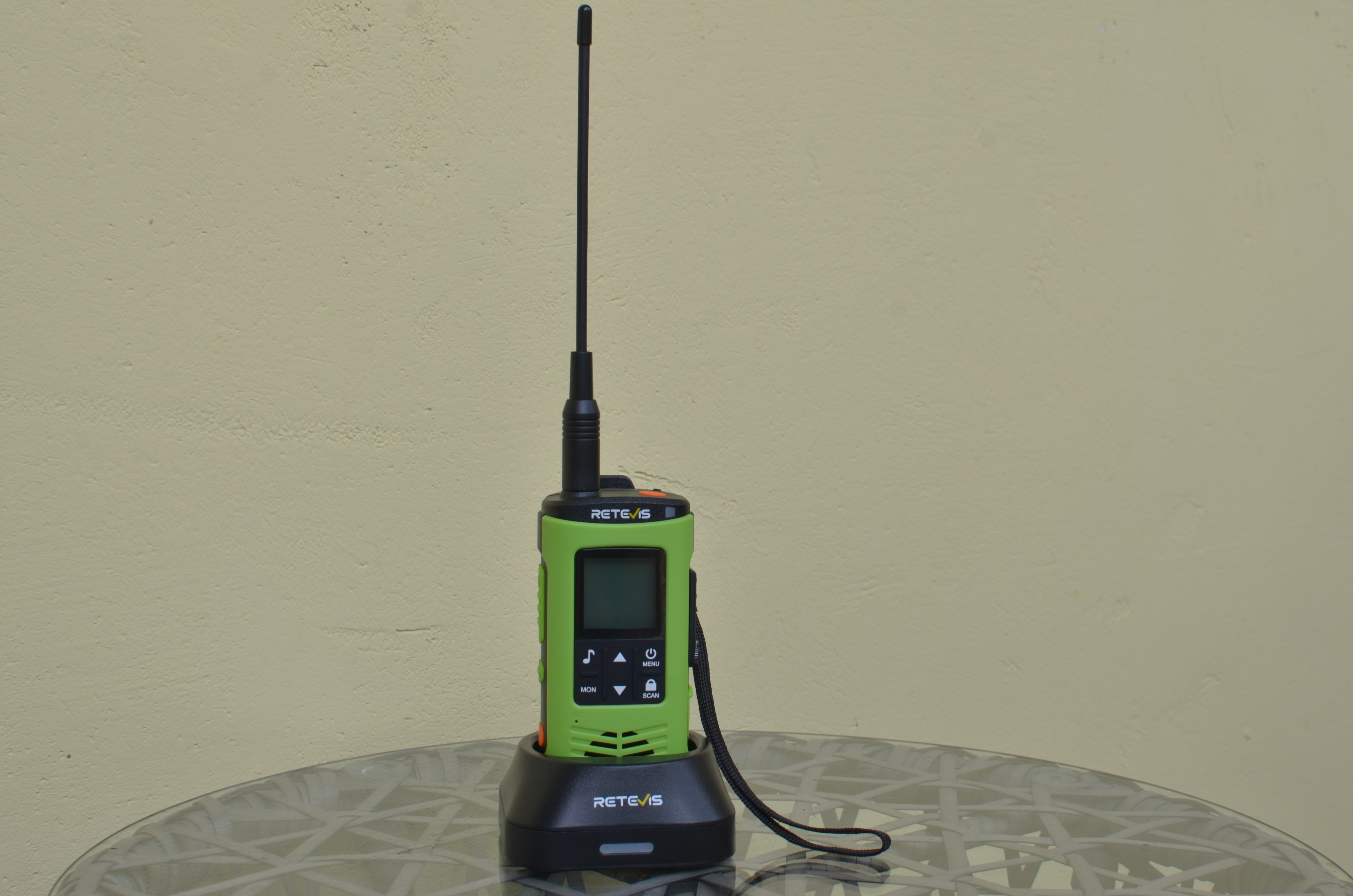 Retevis EZtalk 4S waterproof radio that floats