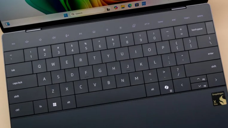 Dell XPS 13 (9345) Snapdragon X Elite notebook