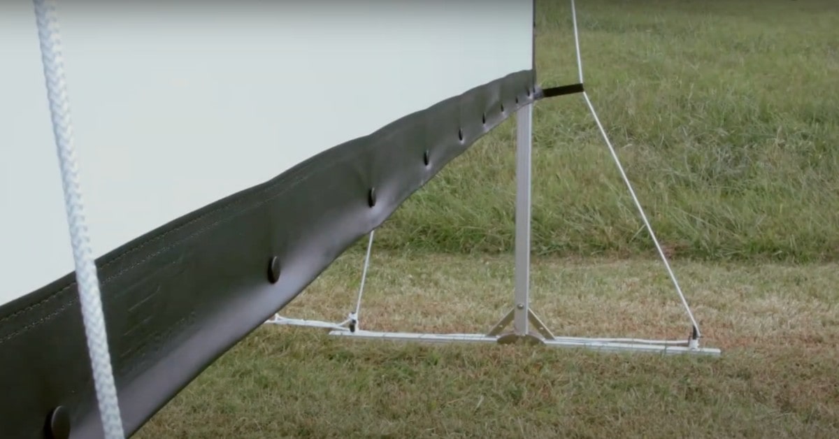 Elite Screens Yard Master 2 portable projector screen