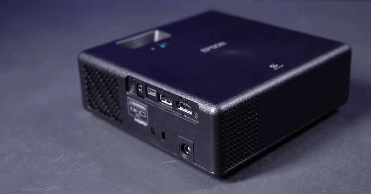 Epson EpiqVision Mini EF11 projector under 1000