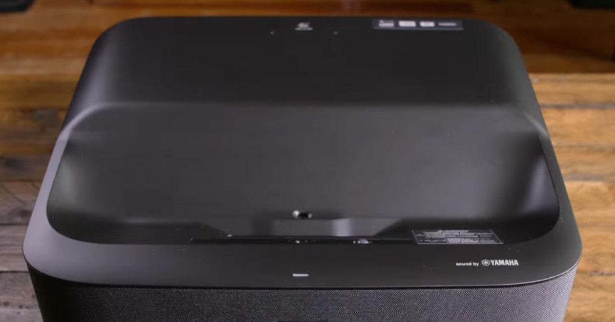 Epson EpiqVision LS300 projector with speakers