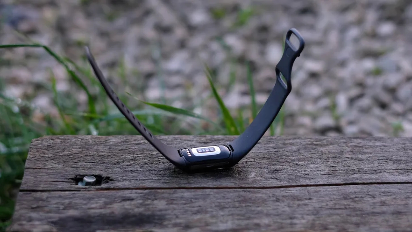 Fitbit Charge 6 running watch with GPS