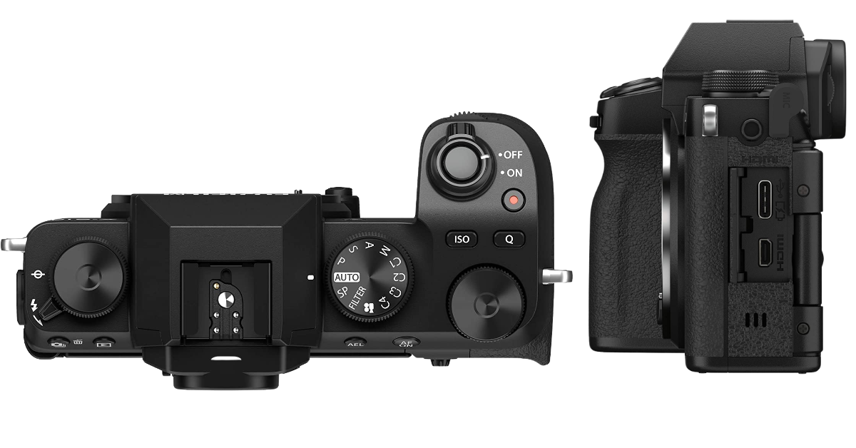 Fujifilm X-S10 Mirrorless cam for interviews