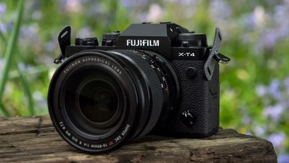 Fujifilm X-T4 camera to use for music videos