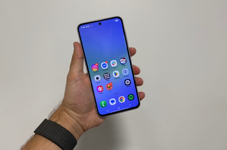 Galaxy A56 vs Galaxy A36 comparison