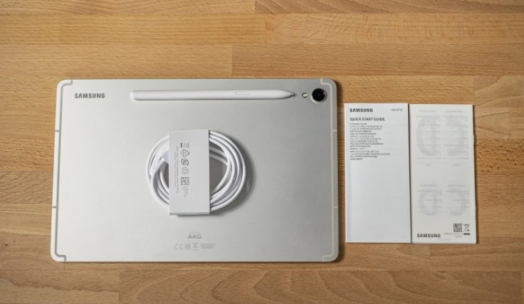 Galaxy Tab S9 vs Galaxy Tab S10 FE