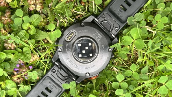 Garmin fenix 7X Pro or Garmin fenix 8 Pro