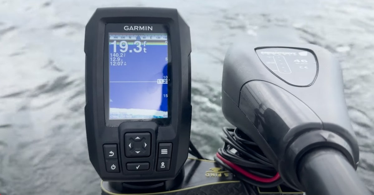 Garmin Striker 4 best fish finder for shore fishing