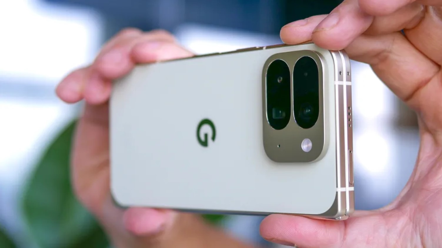 Google Pixel 10 Pro Fold meilleur téléphone pliable