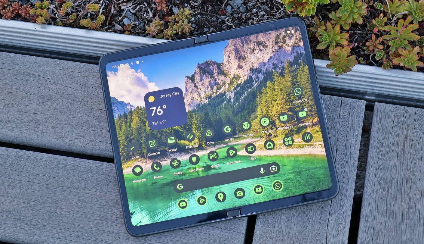 Google Pixel Fold foldable phone under $1000