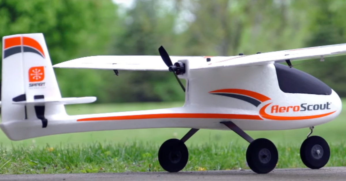 HOBBYZONE AEROSCOUT S 2 radio controlled airplane