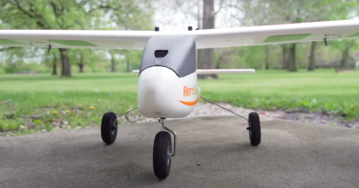 HOBBYZONE  AEROSCOUT S 2 rc plane