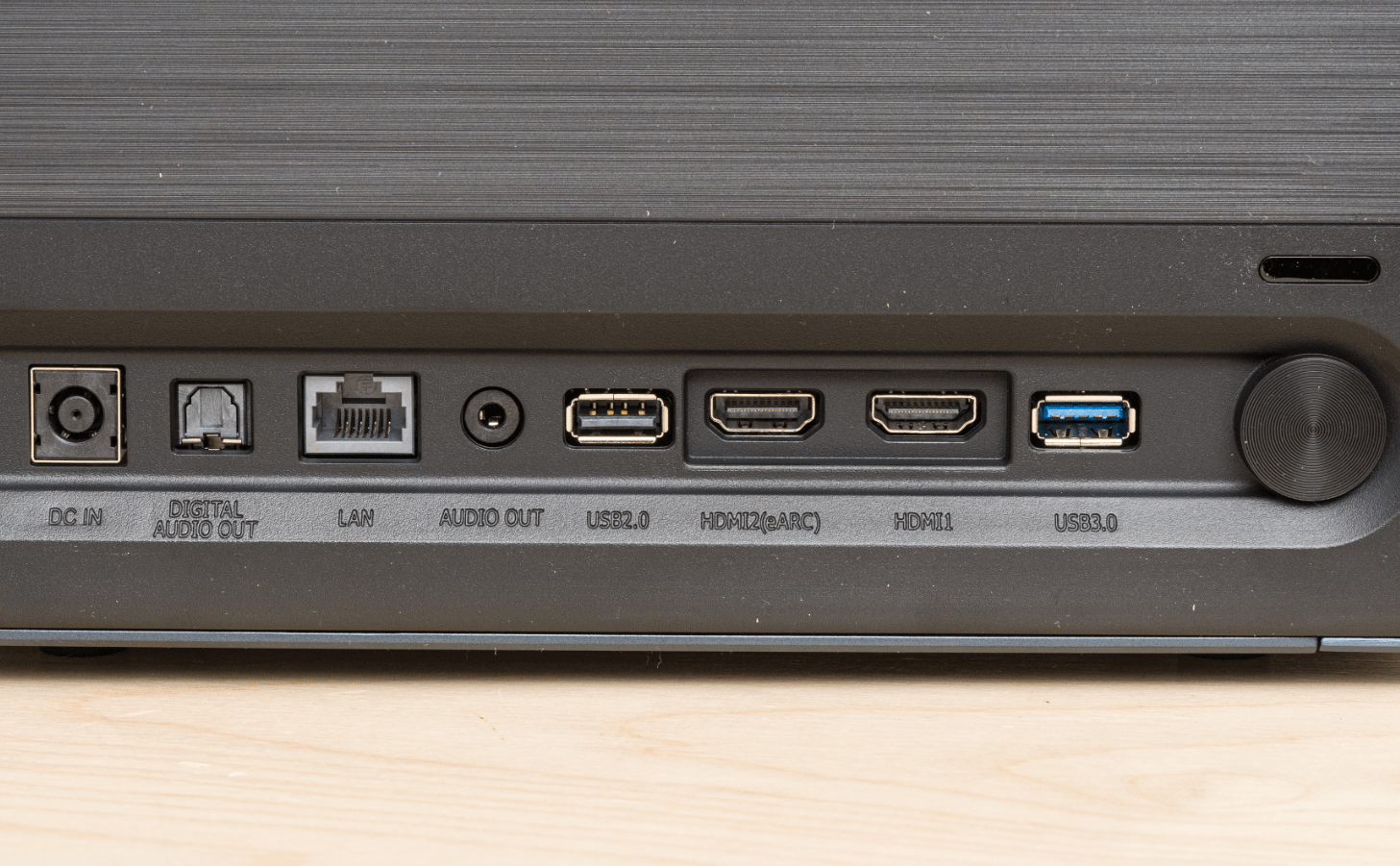 Hisense C1 or XGIMI Horizon Ultra