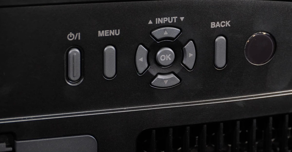 JVC DLA-NX9 projector 8k