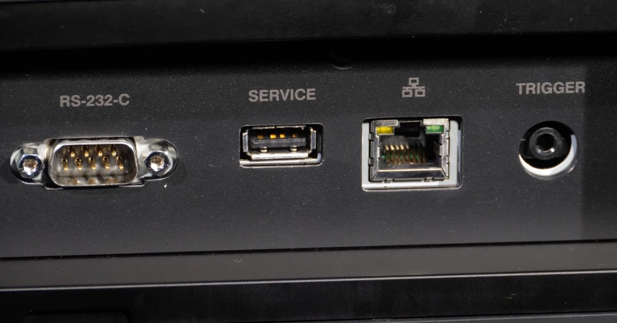 JVC DLA-RS3000 projector