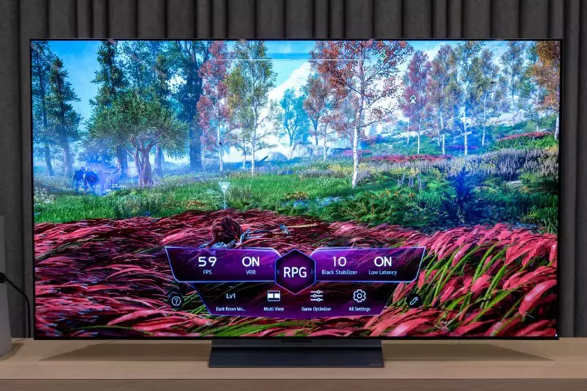 LG 55-Inch OLED evo AI C5 Series smart TV for streaming