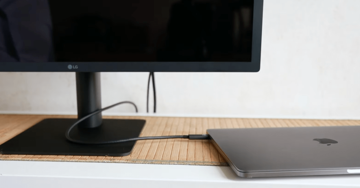 LG 24MD4KL-B 24-inch UltraFine thunderbolt 4 monitor