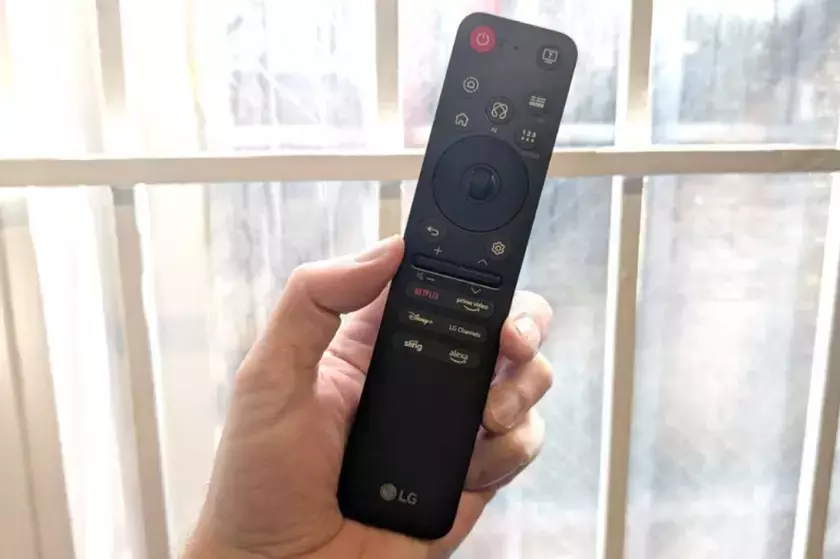 LG 55-Inch OLED evo AI C5 Series 4K streaming television