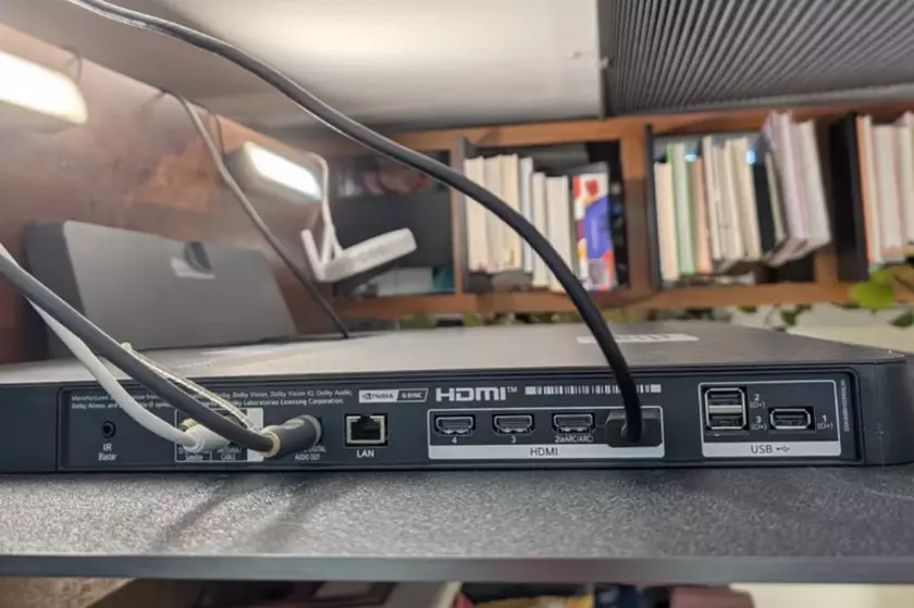 LG OLED evo C5 low input lag 4K TV