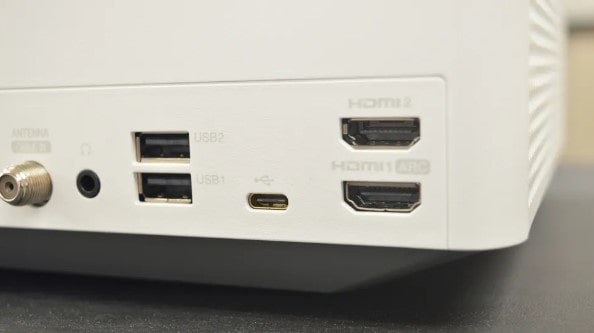 LG CineBeam HU70LA videoprojecteur moins de 3000 euros