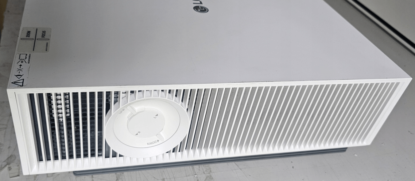 LG HU810PW apple tv projector