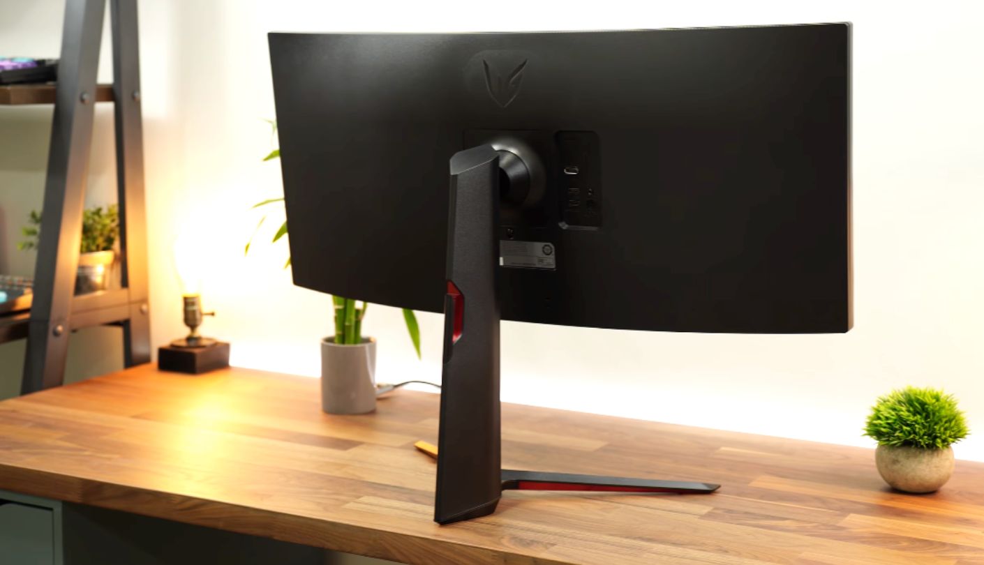 LG UltraGear 34GP63A-B budget ultrawide monitor