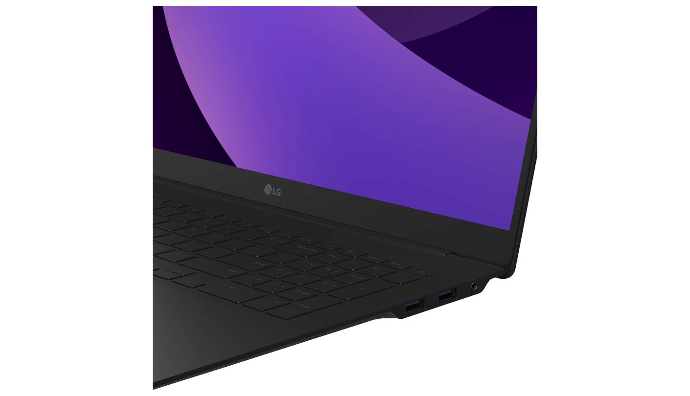 LG gram Pro 17 inch laptop heavy multitasking