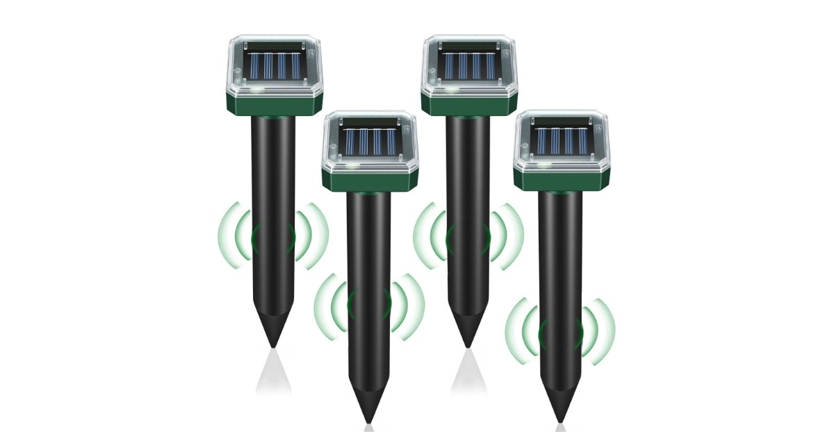 LOTARINI Mole Repellent Solar Powered 4 Pack