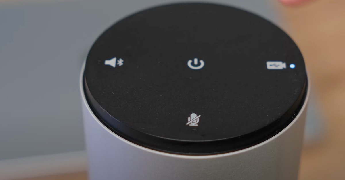 LOGITECH webcam for large conference rooms