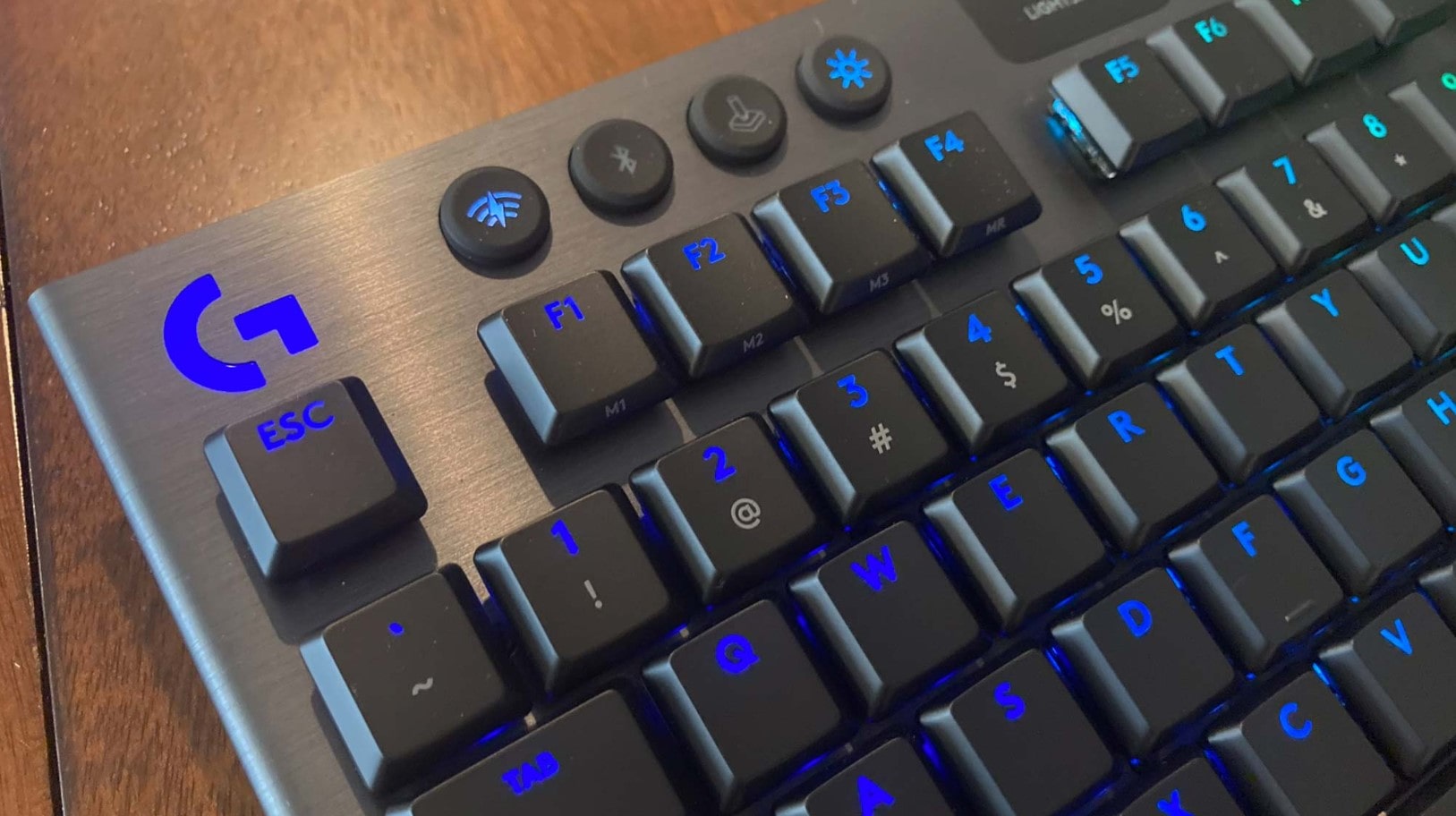 Logitech G915 TKL silent tactile keyboard