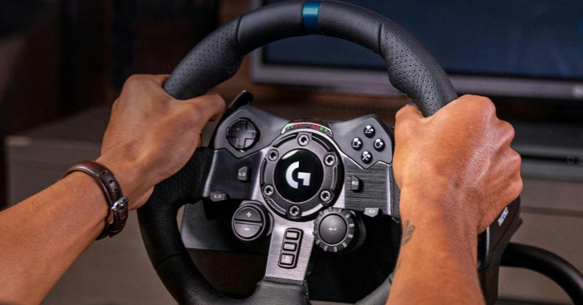 Logitech G923 ps4 steering wheel