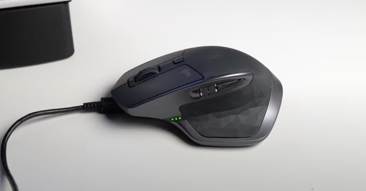 Logitech MX Master 2S ergonomic wireless mouse
