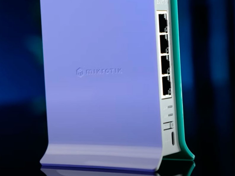 MikroTik hAP ax lite compact VPN router