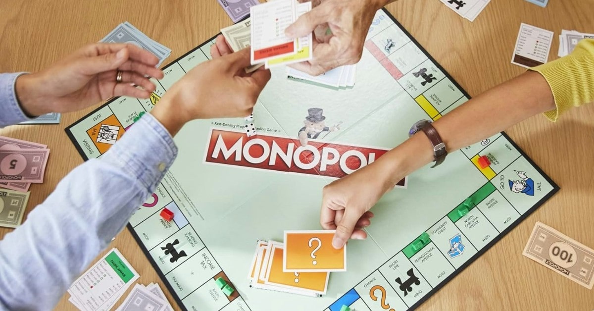 Monopoly top-rated board games under 20 bucks