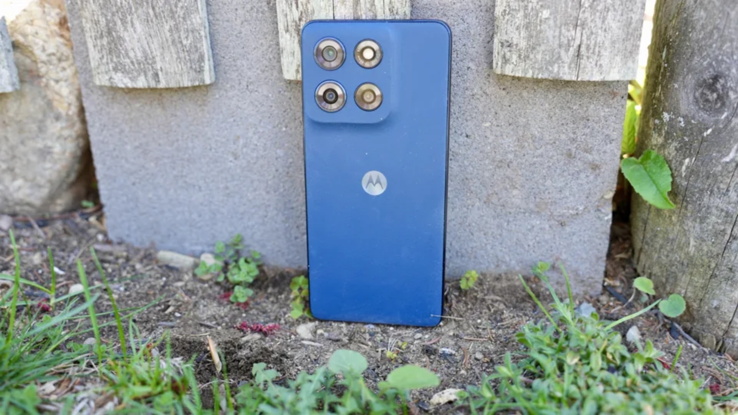 Motorola Moto G Stylus 2025 gaming phone under $500