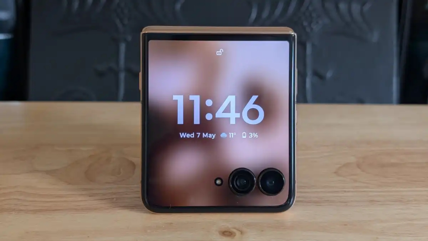 Motorola Razr 60 Ultra Android smartphone