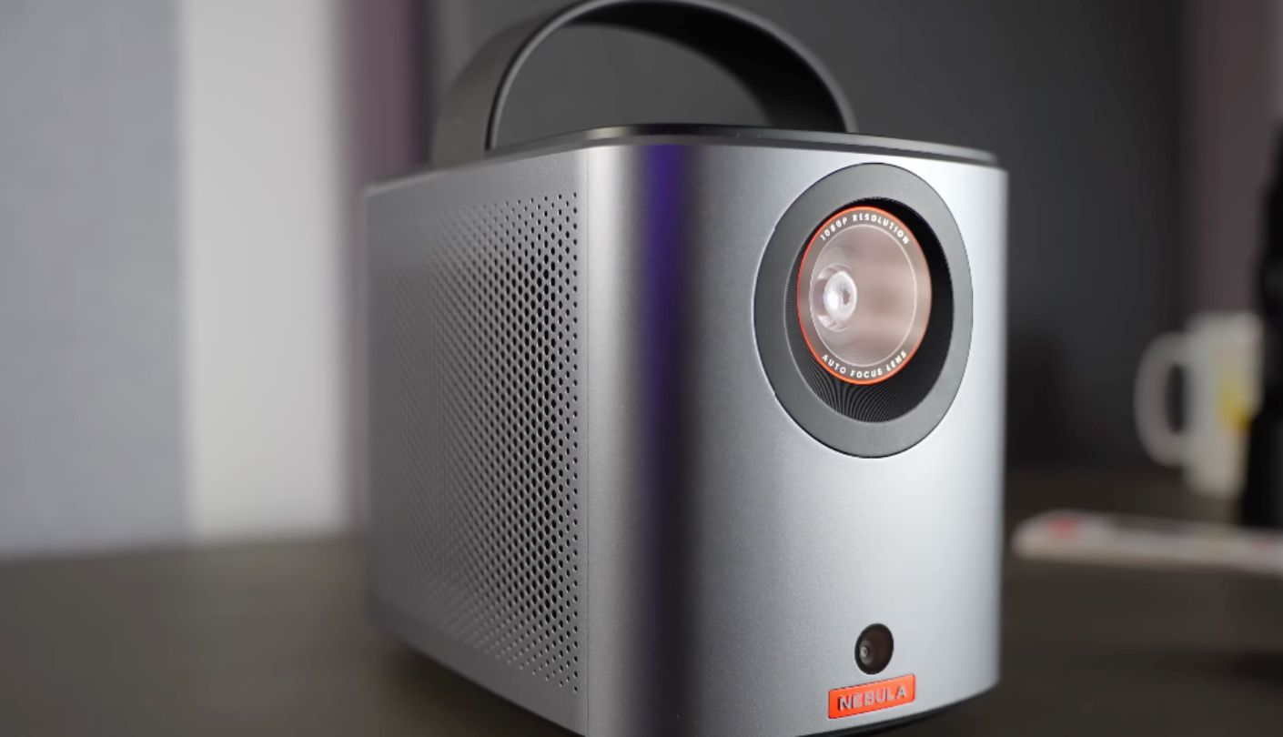 NEBULA Mars 3 Air projector for Netflix