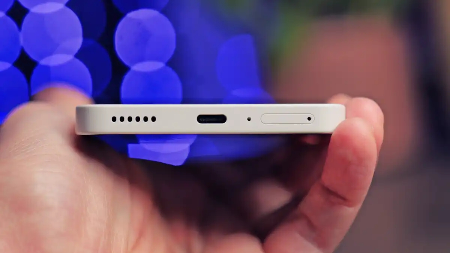 Nothing Phone (3a) mid-range gaming phone