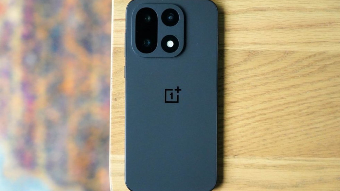 OnePlus 15 Android for Apple users