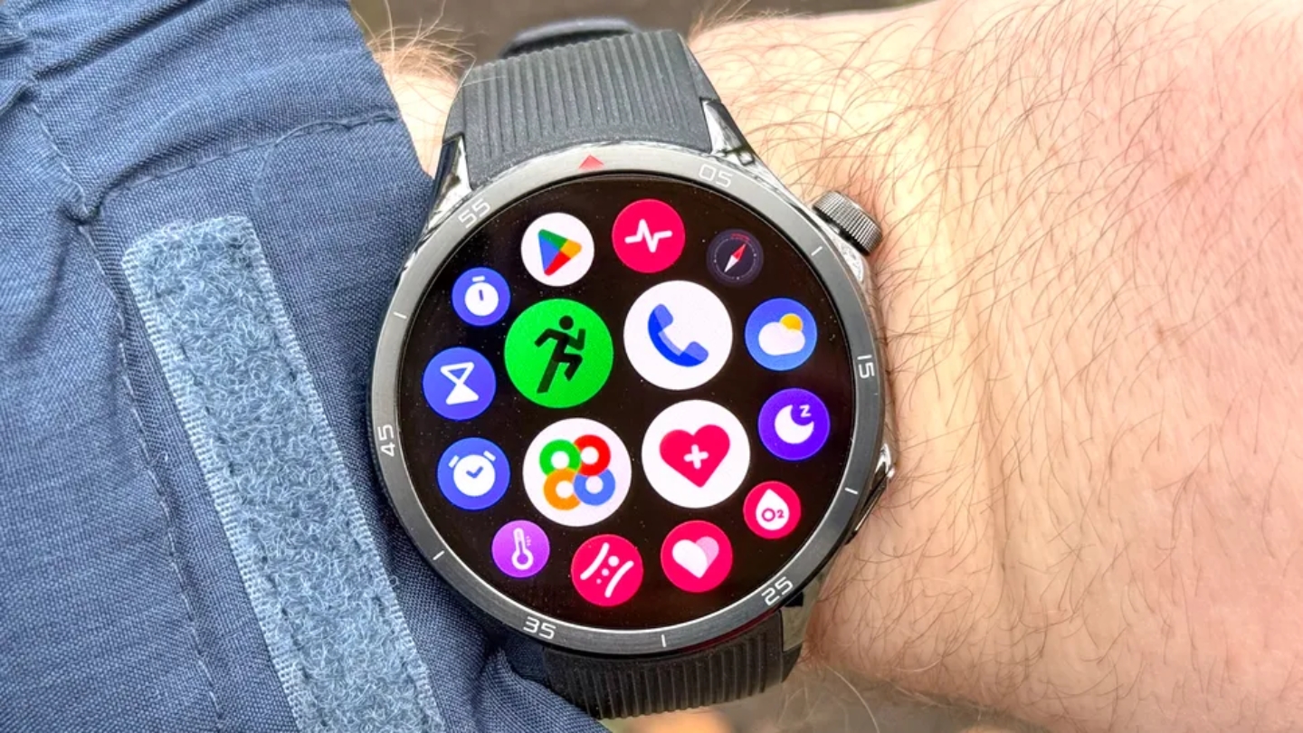 OnePlus Watch 3 smartwatch that works with Android phone