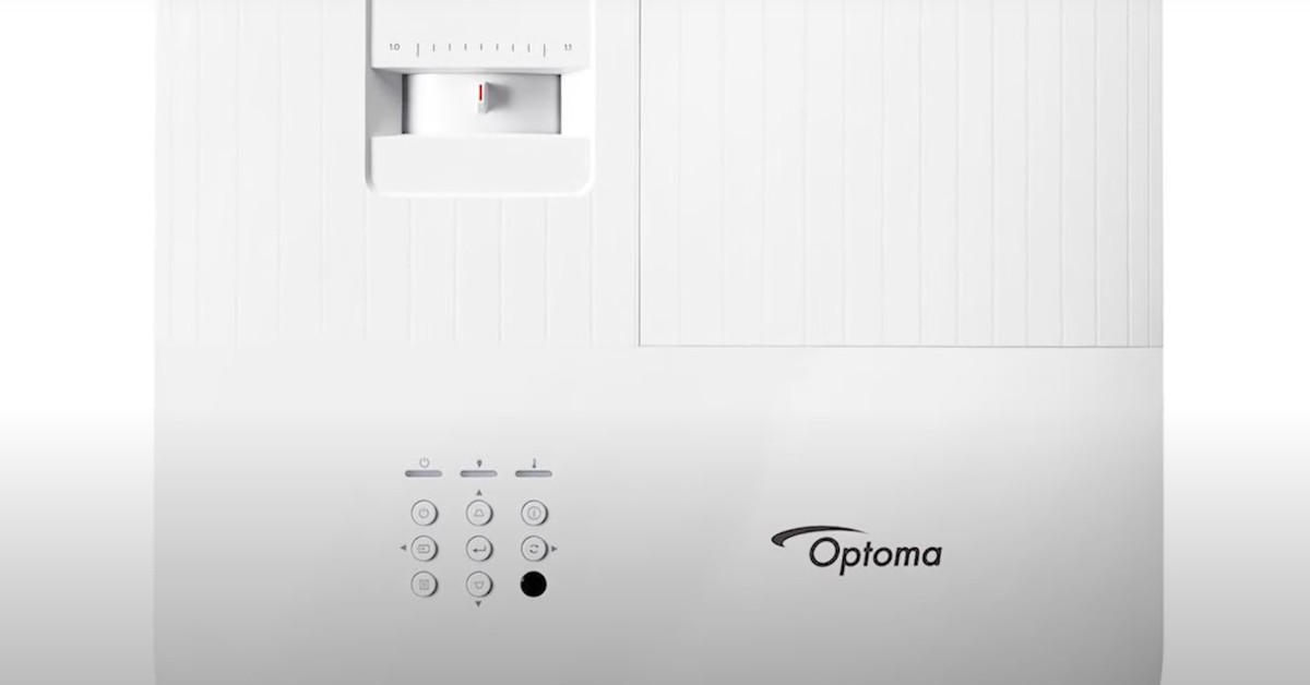 Optoma UHD38 good gaming projector