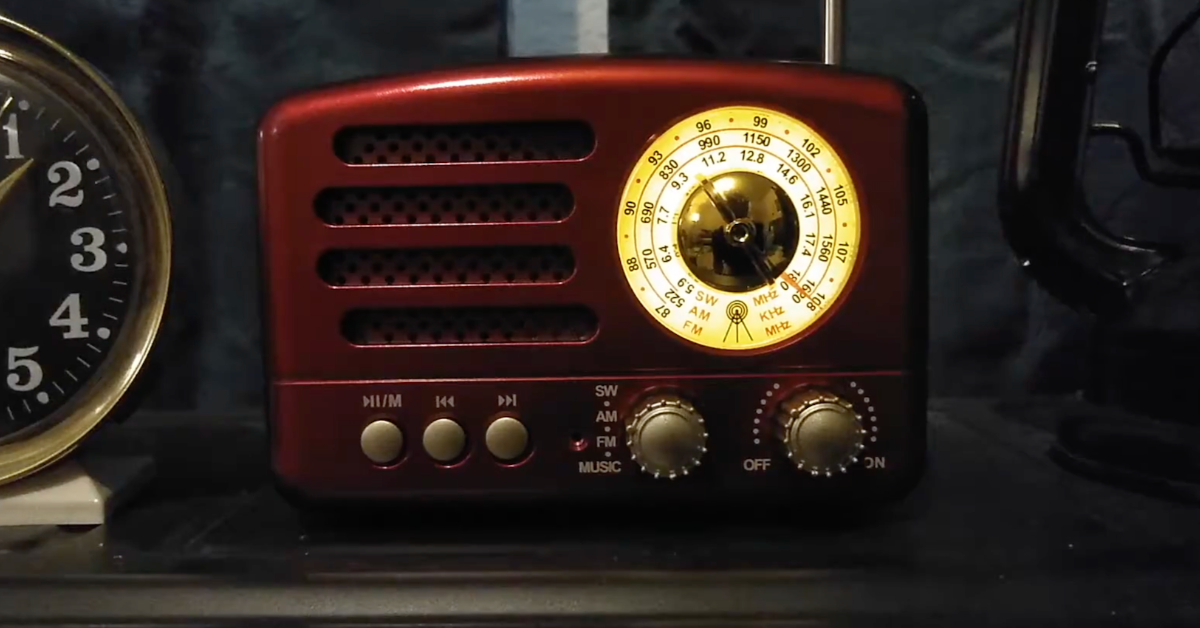PRUNUS J-160 portable am fm radio