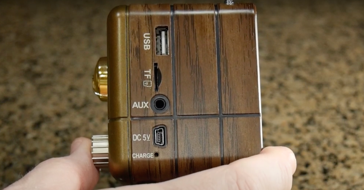 PRUNUS J-160 sound portable radio