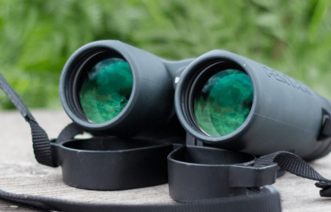 Pentax ZD 10x43 WP Durable Binocular