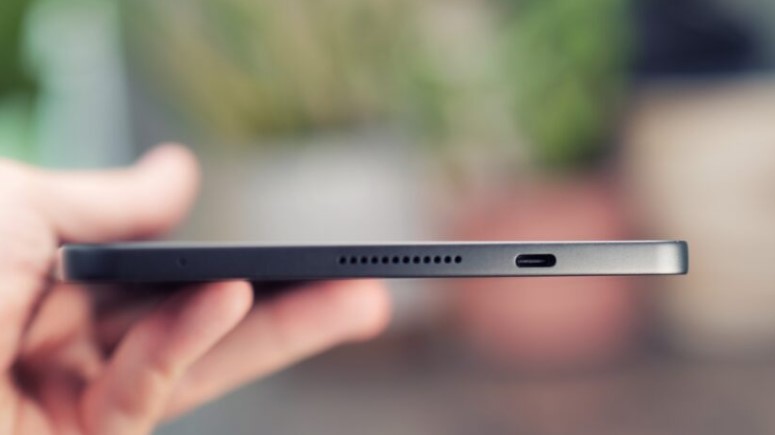 Astra versus iPad Pro M4