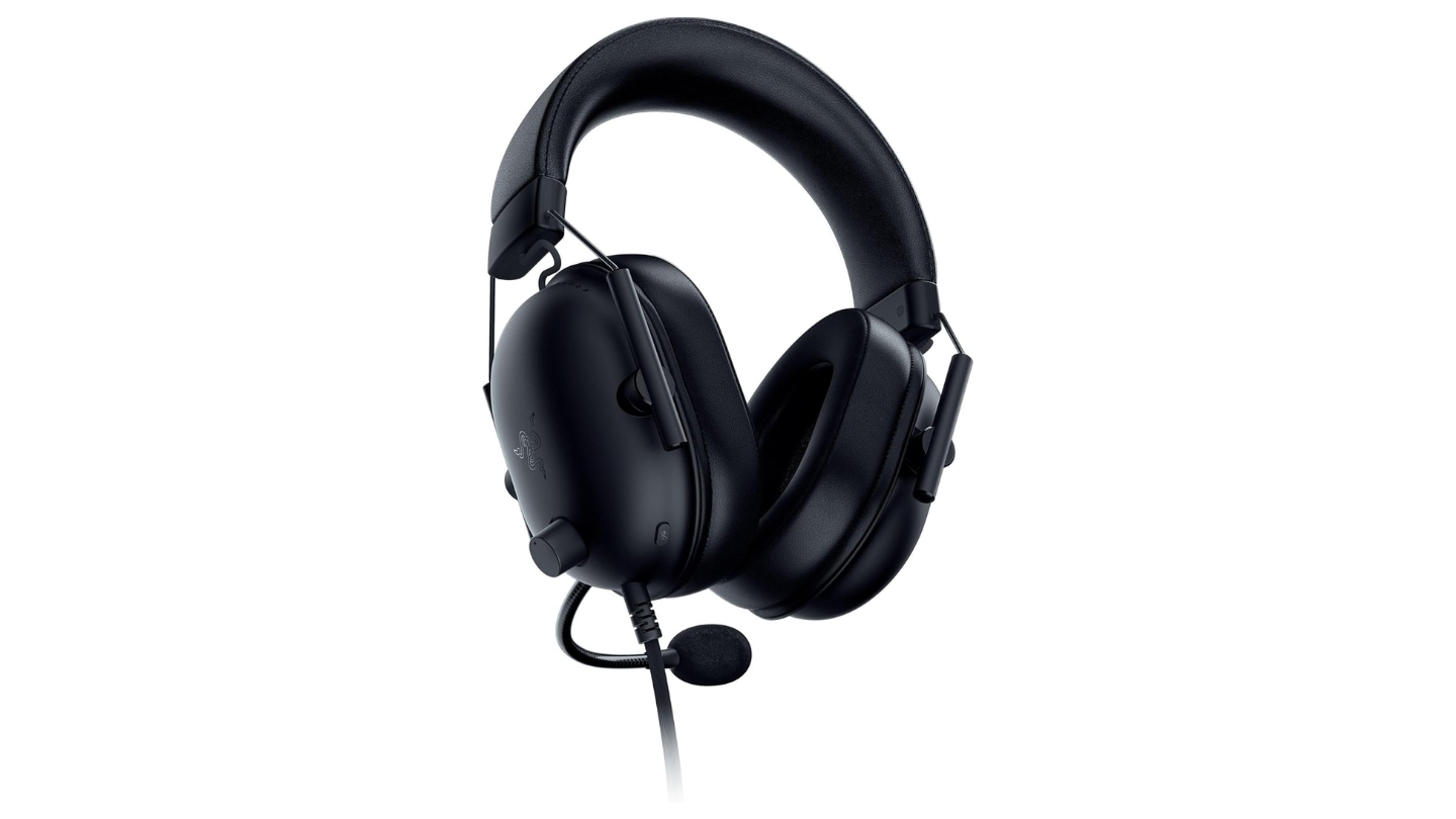 Razer BlackShark V2 HyperSpeed console gaming headset 2026