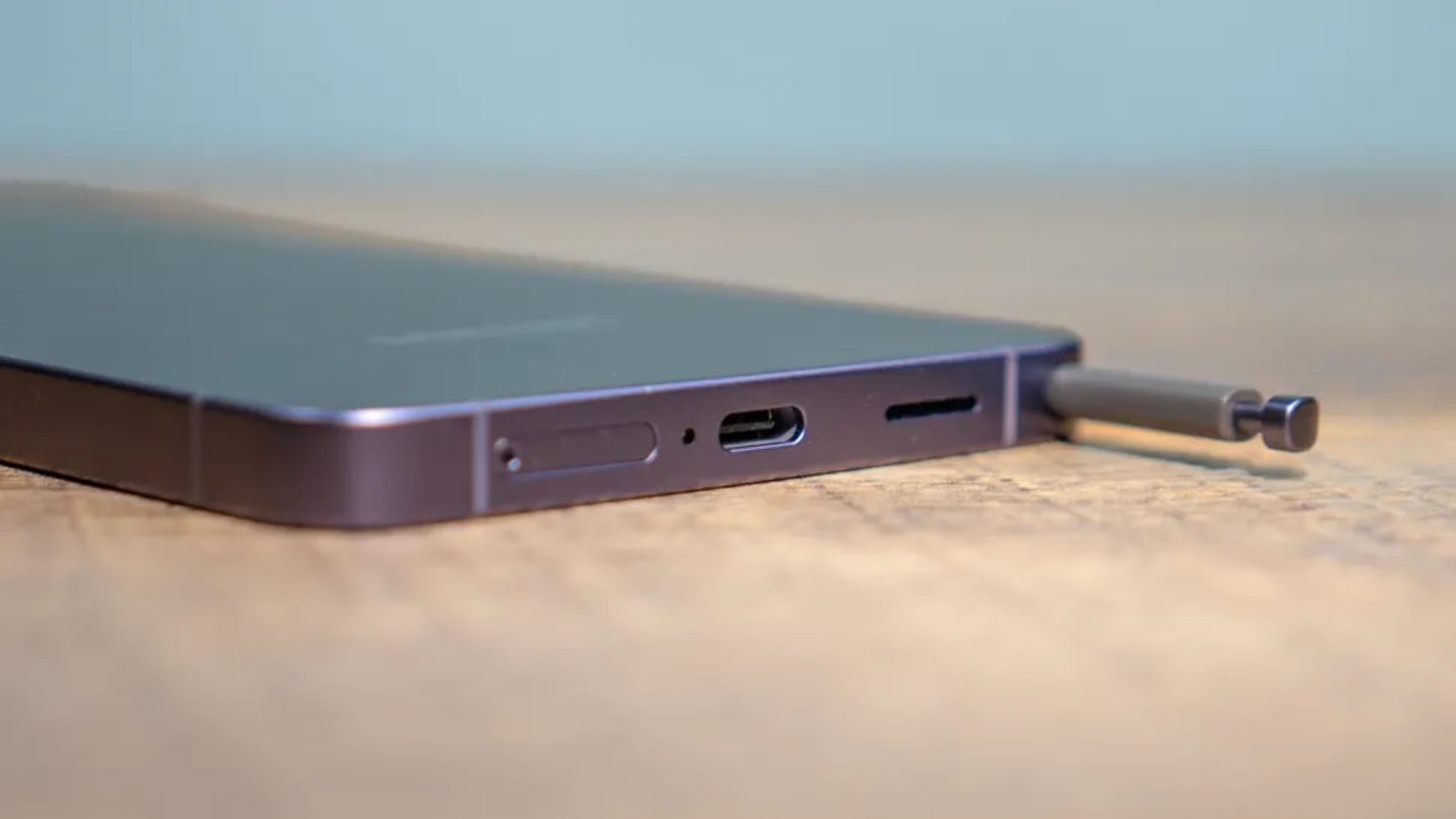 Samsung Galaxy S26 Ultra Android alternative to iPhone