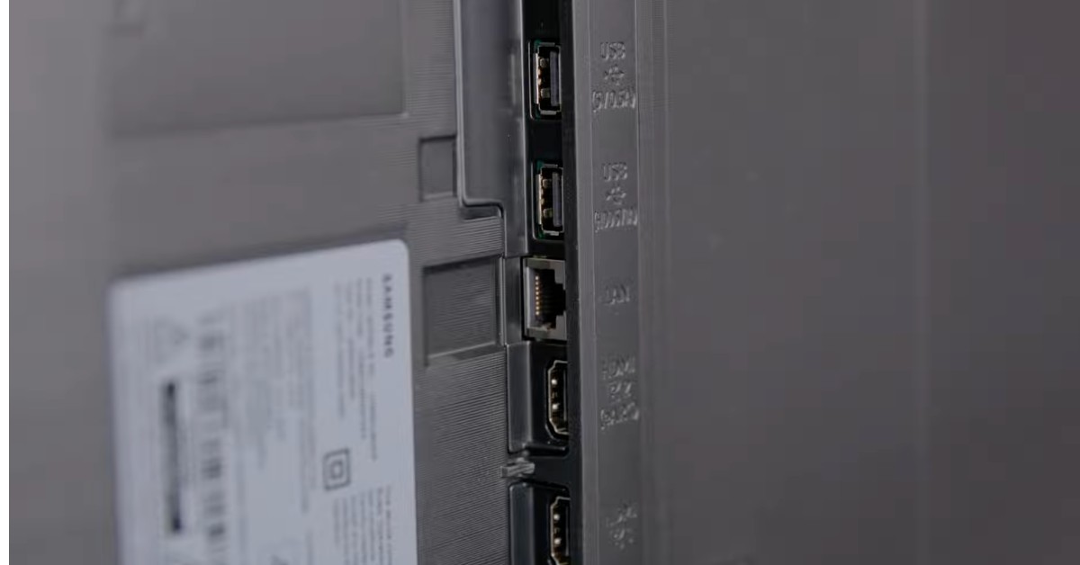 SAMSUNG 75 pouces écran géant église