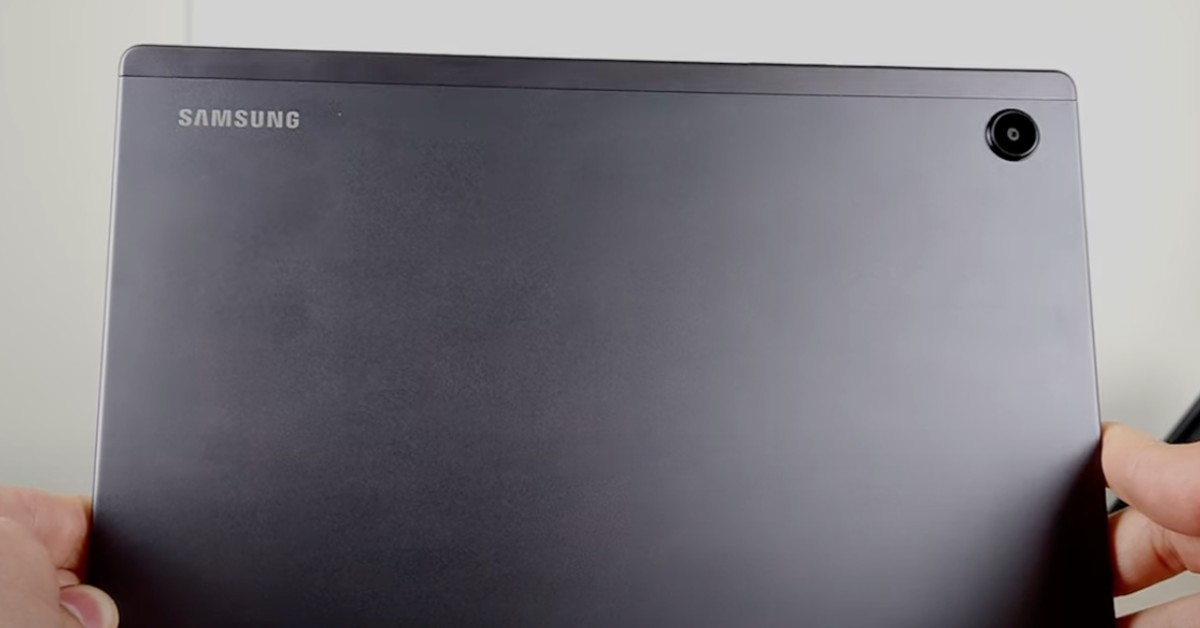 SAMSUNG Galaxy A8 10.5” best tablets under $300