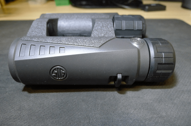 SIG SAUER Zulu3 8x32 Zoom Binocular